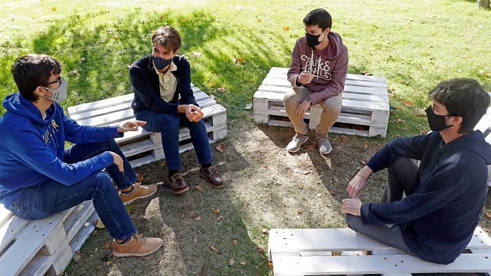 Telediario 1 - Los llamamientos a la responsabilidad de los jóvenes se repiten a las puertas de la Navidad