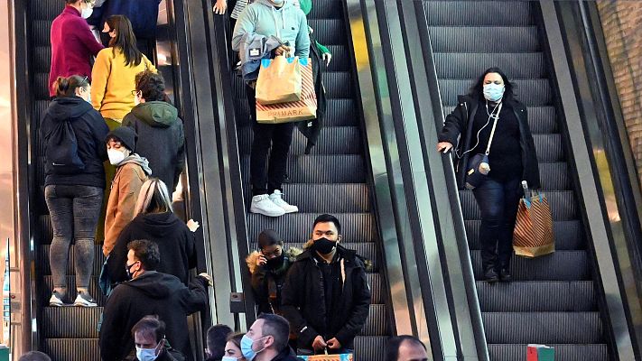 Telediario 1 - Fabricantes y distribuidores preven una Navidad con menos gasto en regalos, comida y juguentes