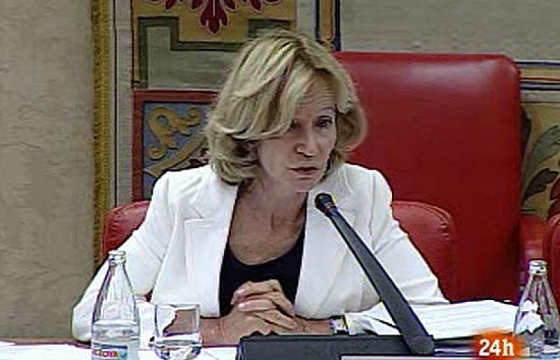 Salgado asegura que se revisarán los impuestos pero evita hablar de subida | Ver