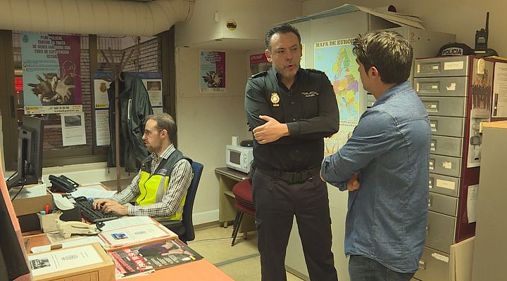 Comando Actualidad - España es el primer país europeo de tránsito de mujeres