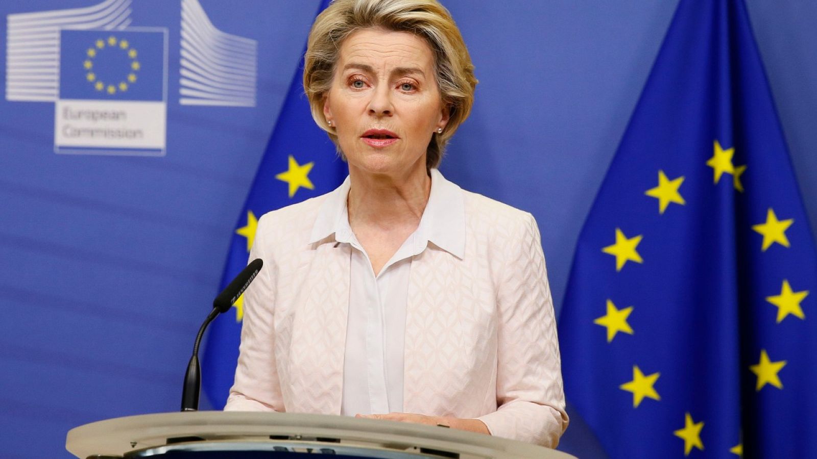 Londres y Bruselas seguirán negociando para un acuerdo pos-Brexit que aún se ve lejano | Ver