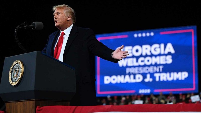 Trump insiste en que será el ganador final de las elecciones en su primer mitin poselectoral