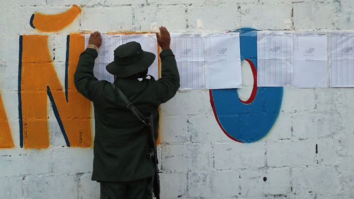 Informativo 24h - Venezuela celebra elecciones parlamentarias entre las llamadas a la abstención de los opositores