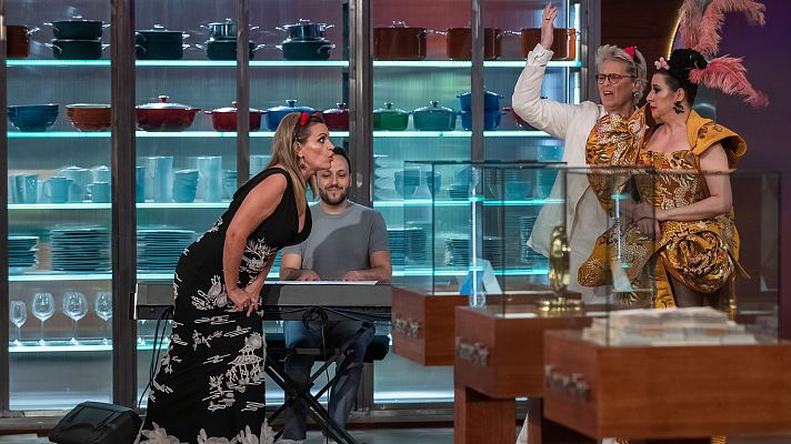 MasterChef Celebrity - Ainhoa Arteta interpreta el "Duetto buffo di due gatti"