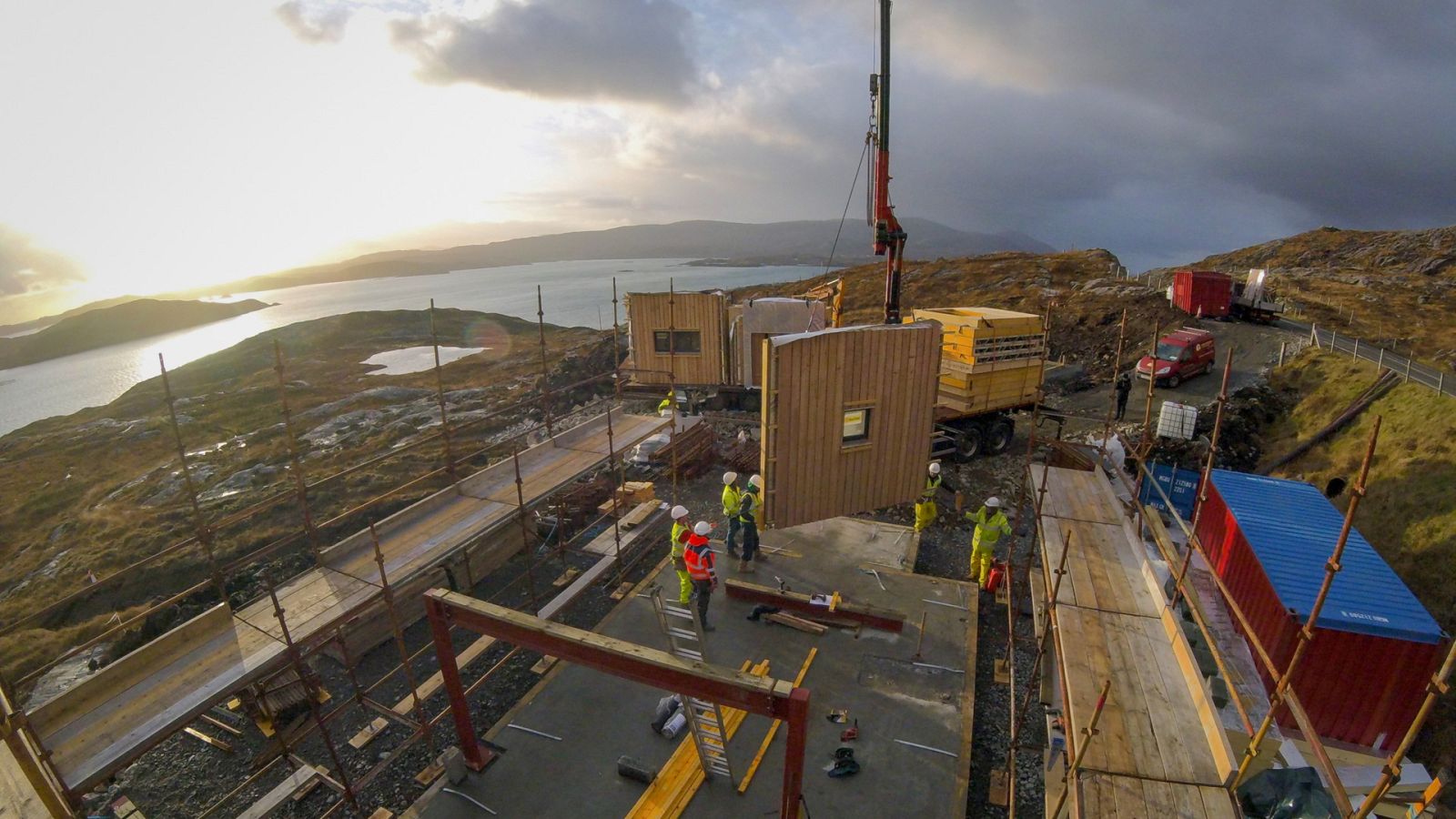 Construcciones imposibles - Una gran casa familiar - ver ahora