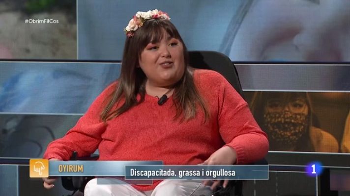 Obrim fil - Oyirum, tolida, grassa i orgullosa