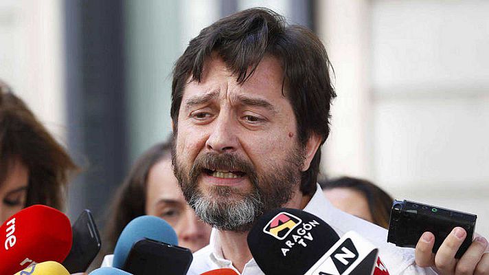 La hora de La 1 - Rafael Mayoral (Podemos): "Hasta los monárquicos querrían saber si en su nombre se han estado haciendo cosas sucias"