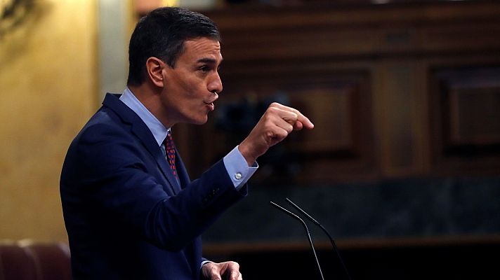 Telediario 1 - Sánchez reprocha al PP que solo renueve el CGPJ si gobierna y Casado responde: "El único que bloquea es usted"