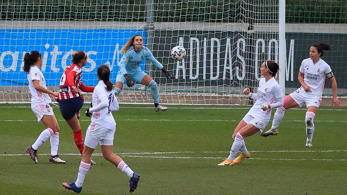 Fútbol - Van Dongen marca al Madrid (0-1)