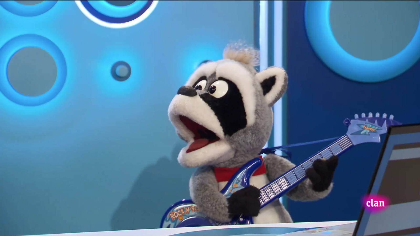 Aprendemos en Clan - 'Está mapachando'...Mapache cantarín y mucho más - RTVE.es - Aprendemos en Clan | Ver