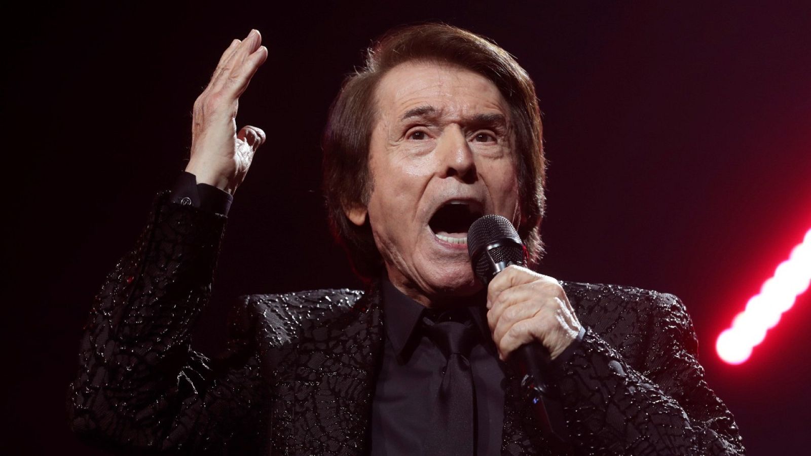 Polémica con los conciertos de Raphael en el WiZink Center | Ver