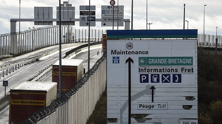 Telediario 1 - La eterna espera de los transportistas españoles en Francia