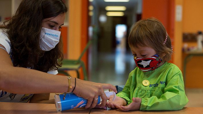 Telediario 1 - Educación ordinaria y educación especial: una convivencia bajo debate