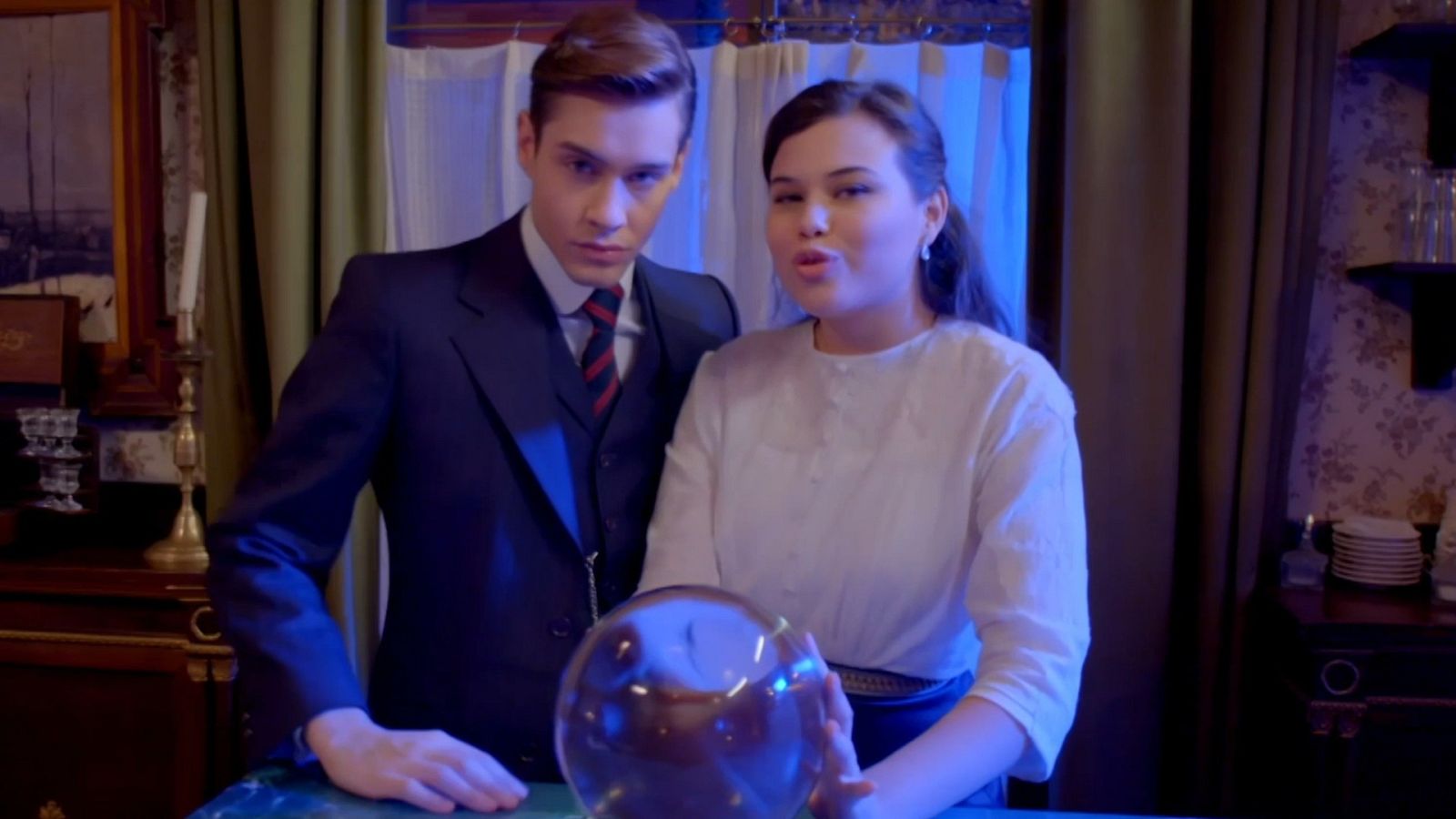 Los actores de 'Acacias 38' cantan "Dramas y comedias"