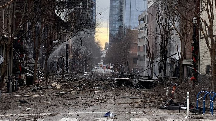 Informativo 24h - Una explosión "intencionada" sacude el centro de Nashville y deja tres heridos leves