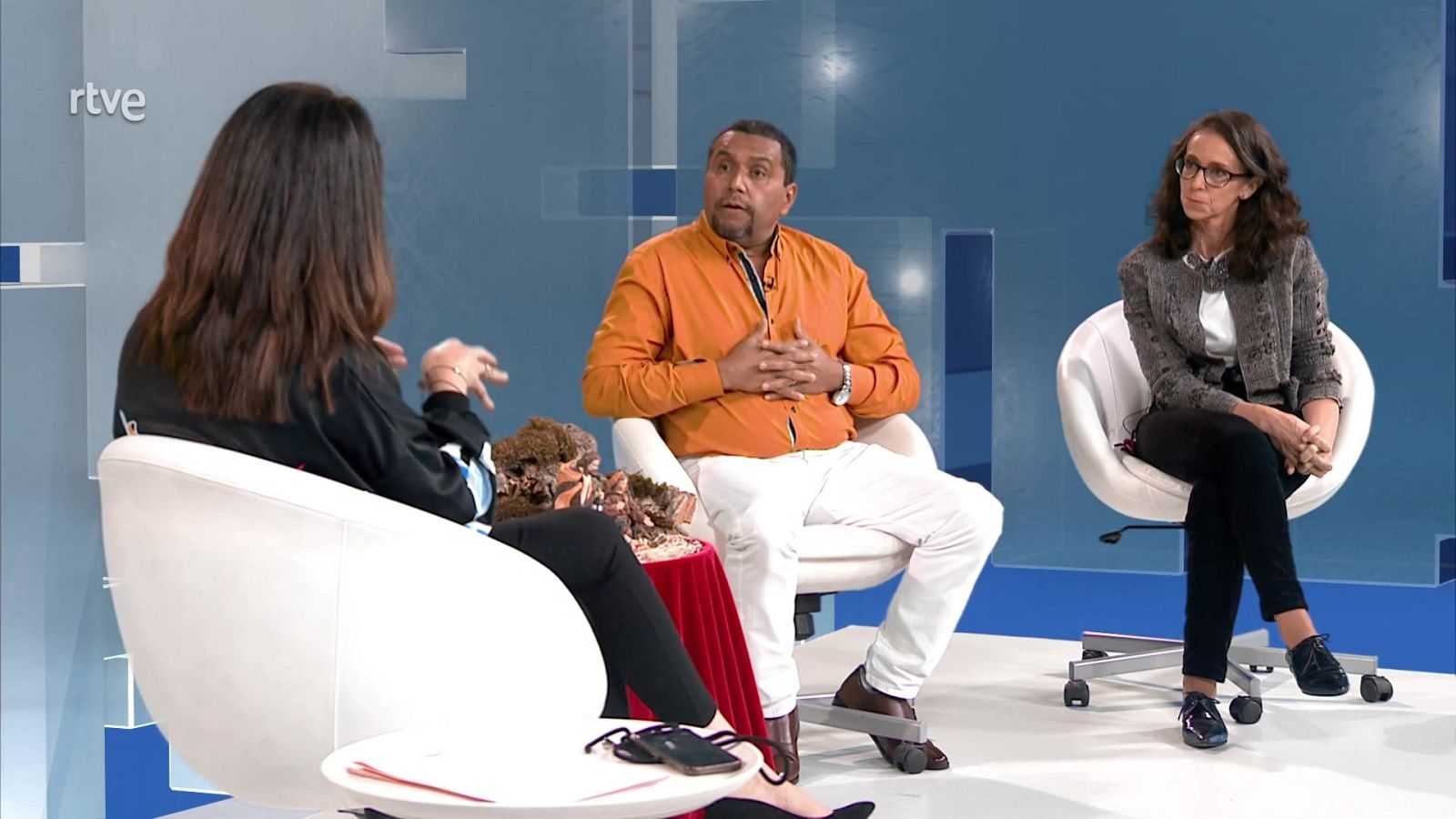 Últimas preguntas - Cáritas con el empleo - ver ahora