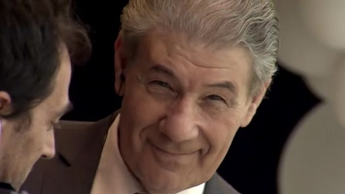 Telediario 1 - Víctor Hugo Morales rememora la locución del 'gol del siglo' de Maradona