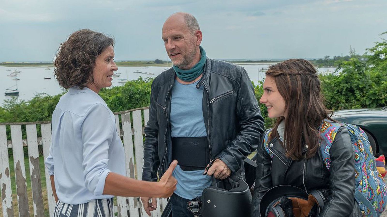Sesión de tarde - Una casa junto al mar - Ver ahora