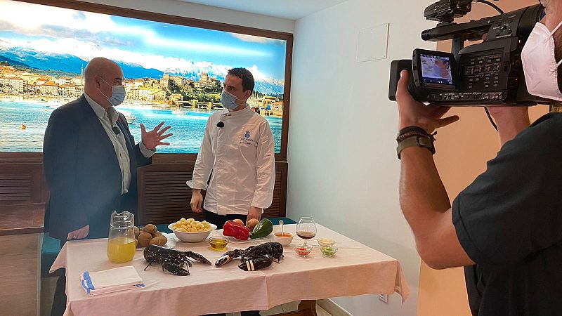 �Resines vuelve a la acci�n! Bogavantes con patatas