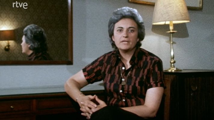 Programas y Concursos en el Archivo de RTVE - Revista de toros - Feria de Abril en Sevilla (1977)