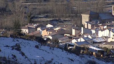 As� convive con el fr�o extremo el pueblo abulense de Riofr�o