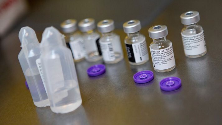 Telediario 1 - Telediario - 21 horas - 05/01/21 - Lengua de signos