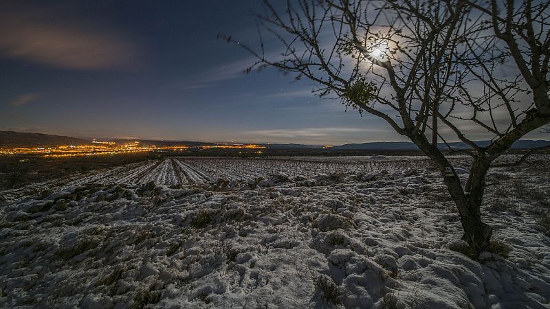 Nevadas en torno al extremo nordeste de Andalucía - ver ahora