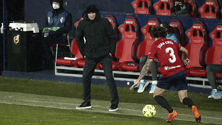 Informativo 24h - Zidane, tras empatar en Pamplona: "No ha sido un partido  de fútbol, tenía que haberse aplazado"