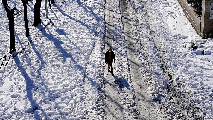 Telediario 1 - Telediario - 15 horas - 11/01/21 - Lengua de signos