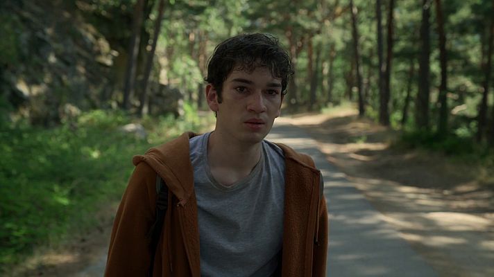 La caza - Gerard encuentra a Dani en el bosque