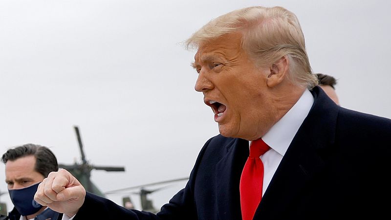 Donald Trump tilda de "ridículo" que se le abra un segundo juicio político