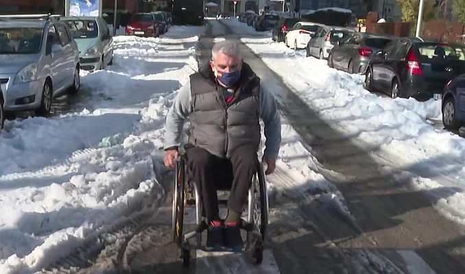 Telediario 1 - Solidaridad y superación frente al temporal Filomena