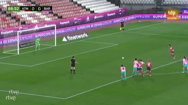Fútbol - Van Dongen adelanta al Atlético de penalti (1-0)