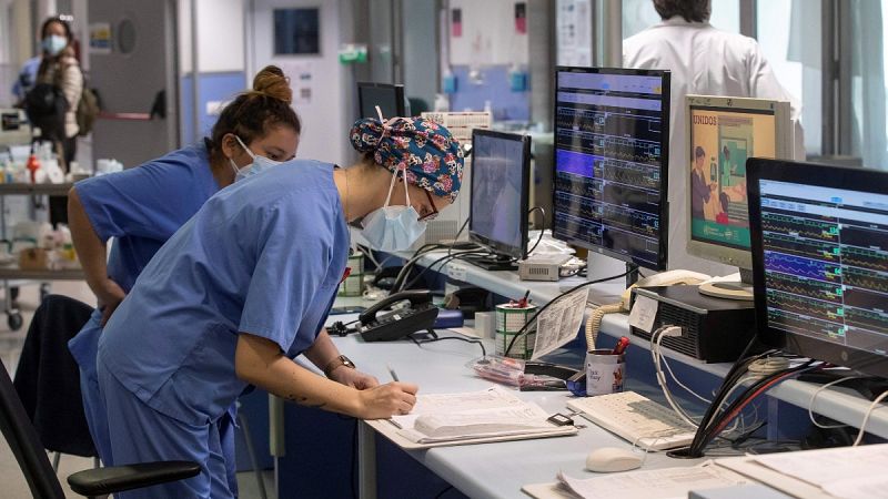 Once comunidades autónomas están en riesgo por el alza de los contagios