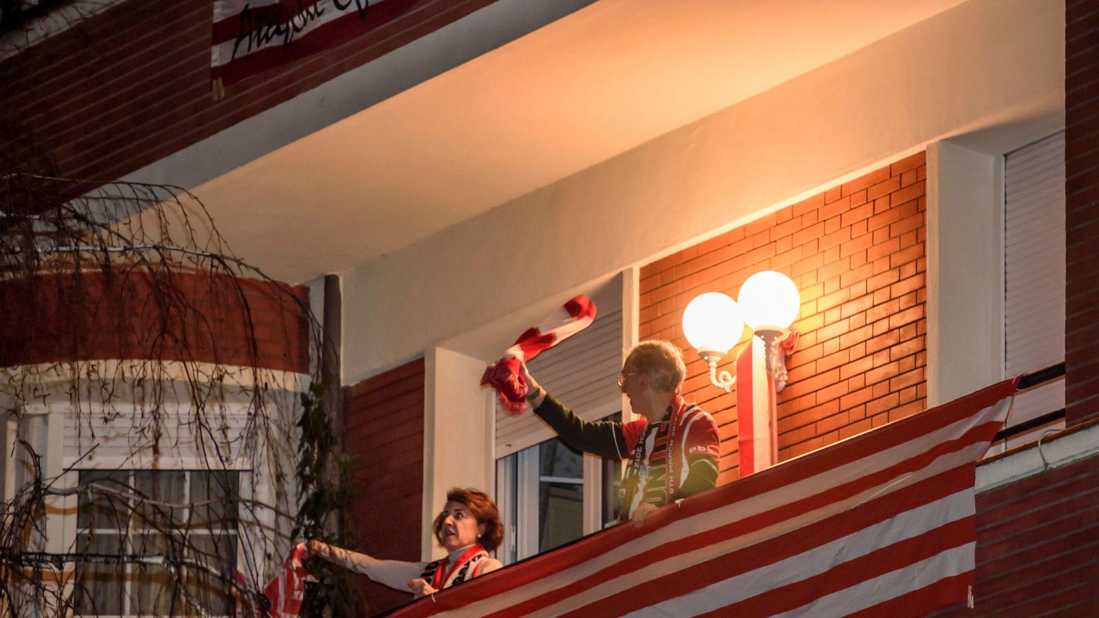 Bilbao recibe a los héroes de la Supercopa de España