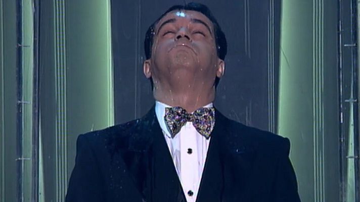 Novéntame otra vez - Así comienza el segundo programa: "Pasión por Telepasión"