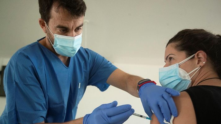 Telediario 1 - Telediario - 21 horas - 18/01/21 - Lengua de signos