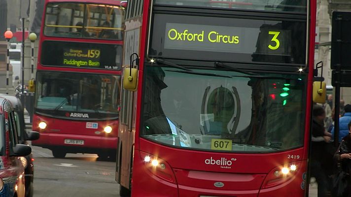 That's English - Intermedio B2.2 - Unit 1B: Cruising through life