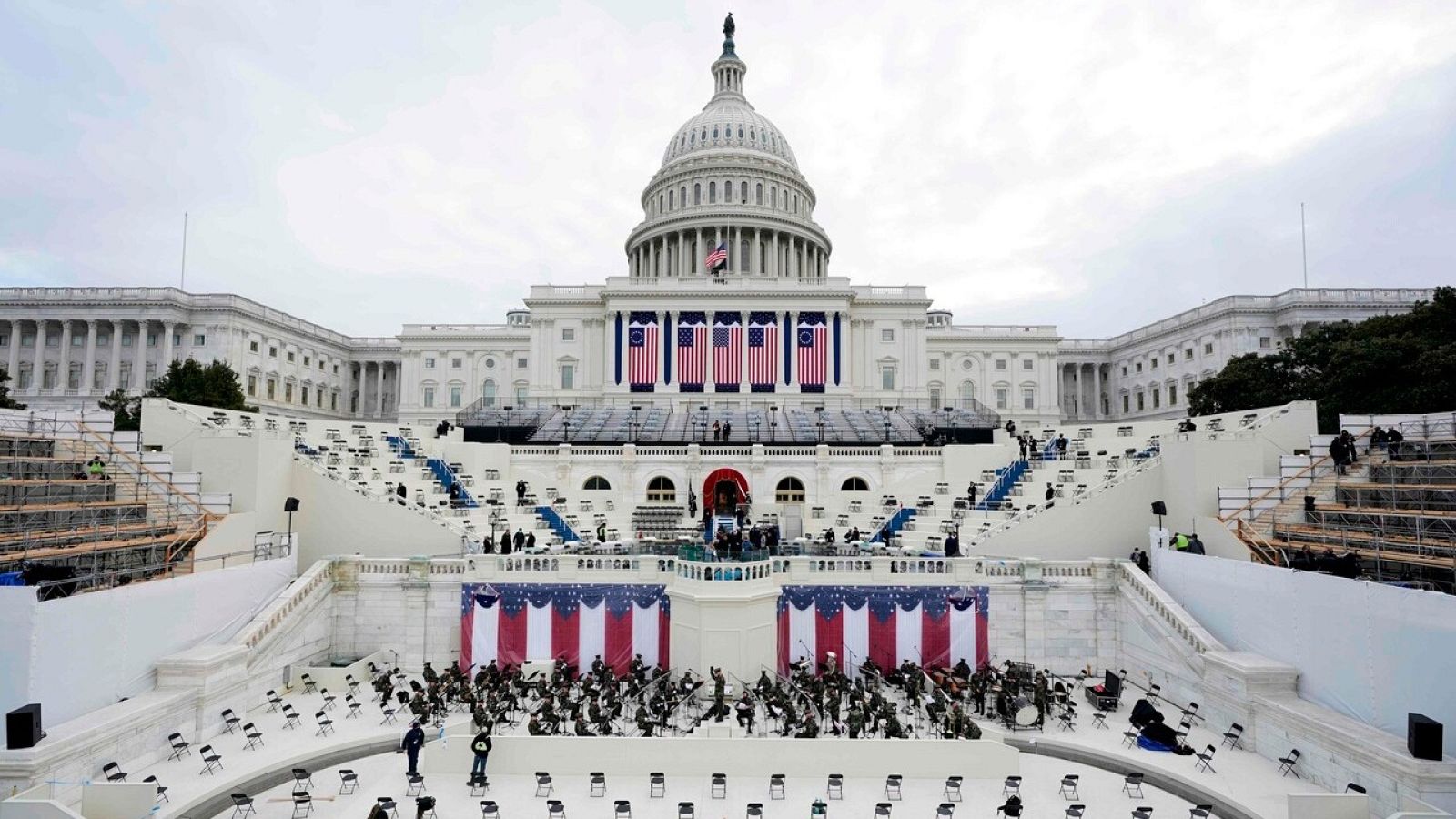 Biden tomará posesión en una ceremonia atípica, sin Trump y con Washington blindada