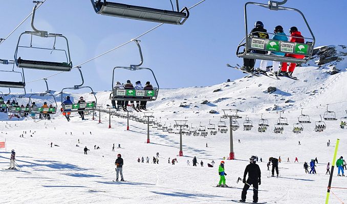 Telediario 1 - Sierra Nevada y la caza, las excepciones a las prohibiciones de movilidad en Andalucía