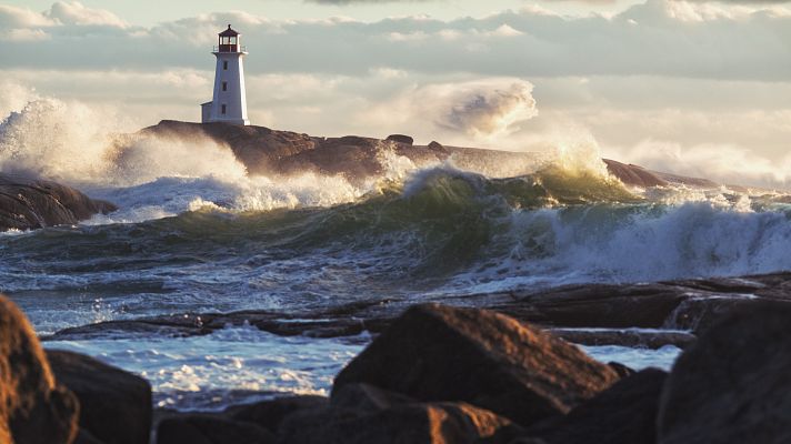 El tiempo - Viento fuerte en el litoral gallego y en la cordillera Cantábrica