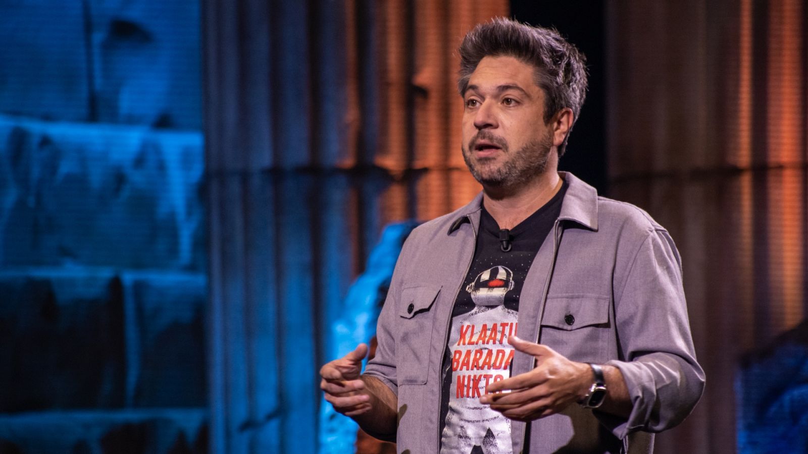 El Condensador de Fluzo - A tiro de piedra con Miguel Iríbar - La conquista de la Luna