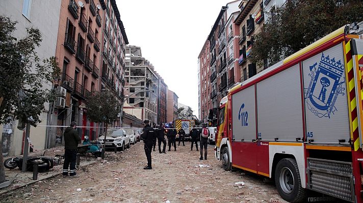 Telediario 1 - Al menos tres muertos y varios heridos tras la explosión de un edificio en el centro de Madrid