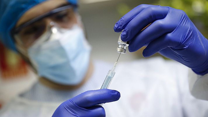 Las cosas claras - Nuevos episodios de vacunaciones que no cumplen el protocolo