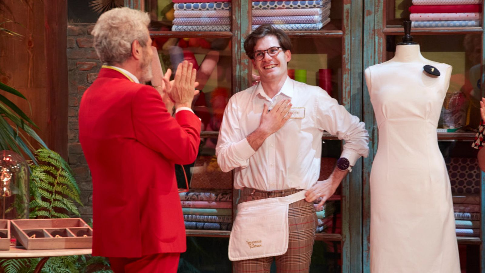 Ancor cose un vestido clásico, sencillo y... perfecto | Ver