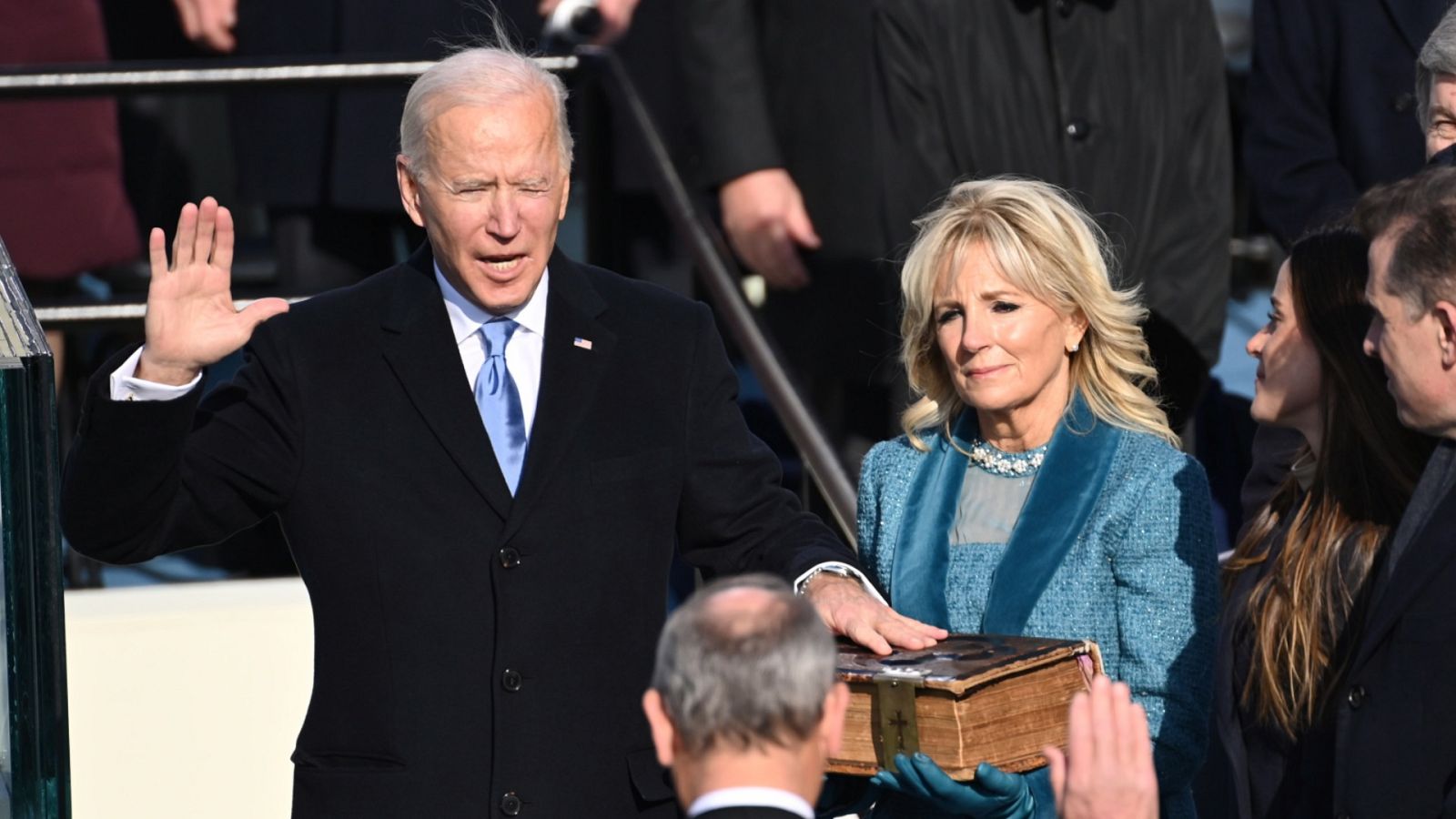 Informe Semanal - Biden frente al legado de Trump - ver ahora