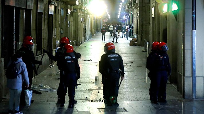 Telediario 1 - Las fiestas ilegales y los incumplimientos de las medidas sanitarias se repiten un fin de semana más