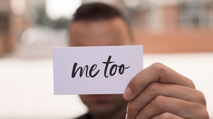 Telediario 1 - Miles de hombres denuncian violanciones gracias a #MeTooGay en Francia mientras el país sigue con el escándalo de los incestos