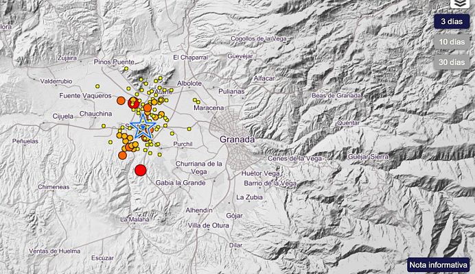 Informativo 24h - Los vecinos salen a la calle en Granada por miedo a los terremotos