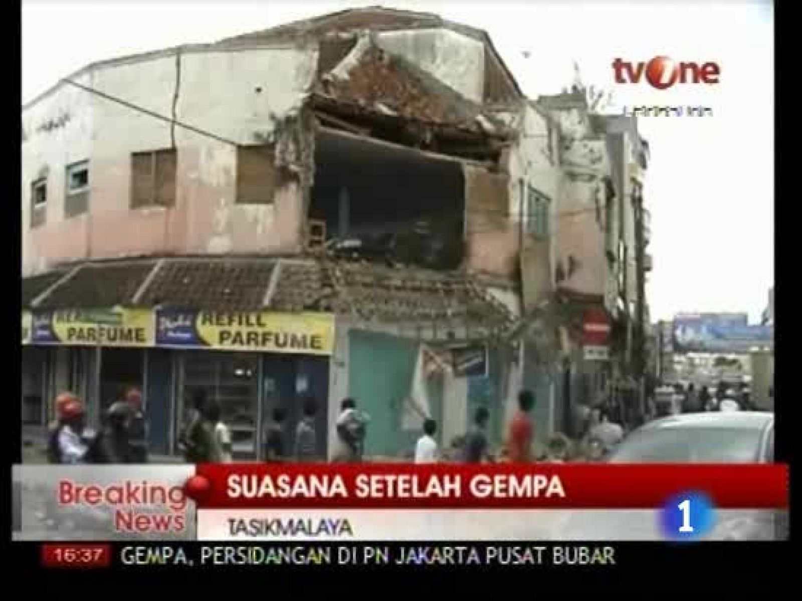 Un fuerte terremoto de más de 7 grados ha sacudido esta mañana la isla indonesia de Java | Ver
